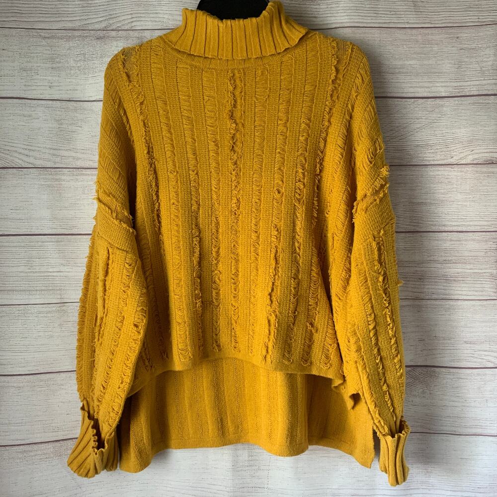 Gilli Yellow Turtleneck Sweater with Cuffed Long Sleeves High Low Size Medium